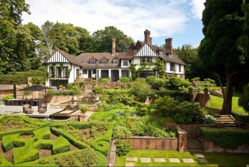 Lennon's 'Kenwood' house then and now